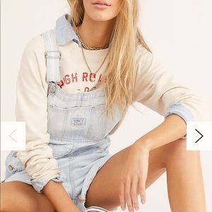 NWT Levi’s Light Wash Denim Overalls size S